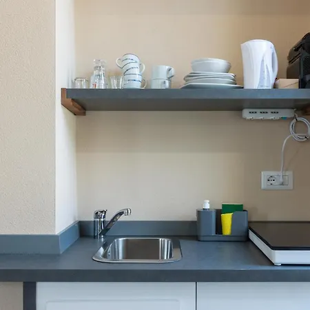 Bonnystudios * קליארי